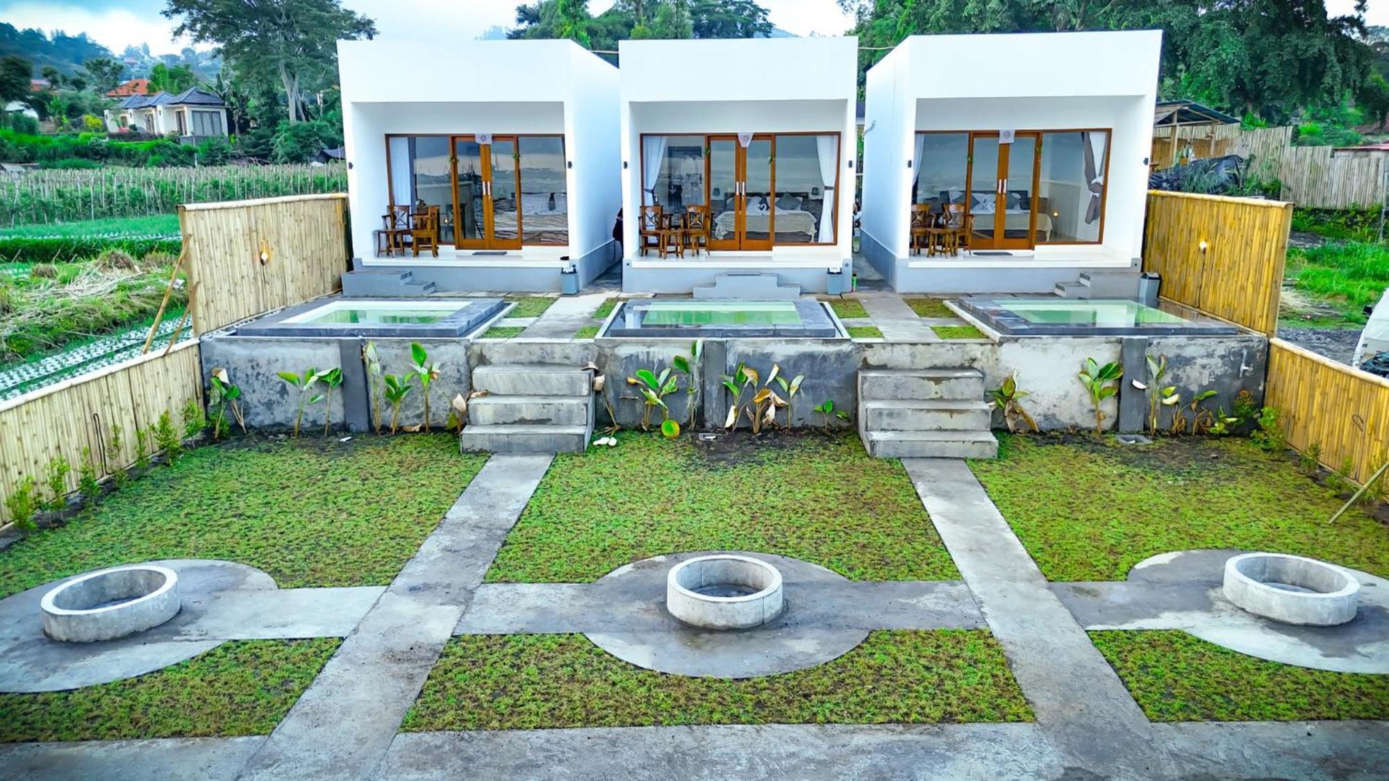 Villa Square Bali Kubupenlokan